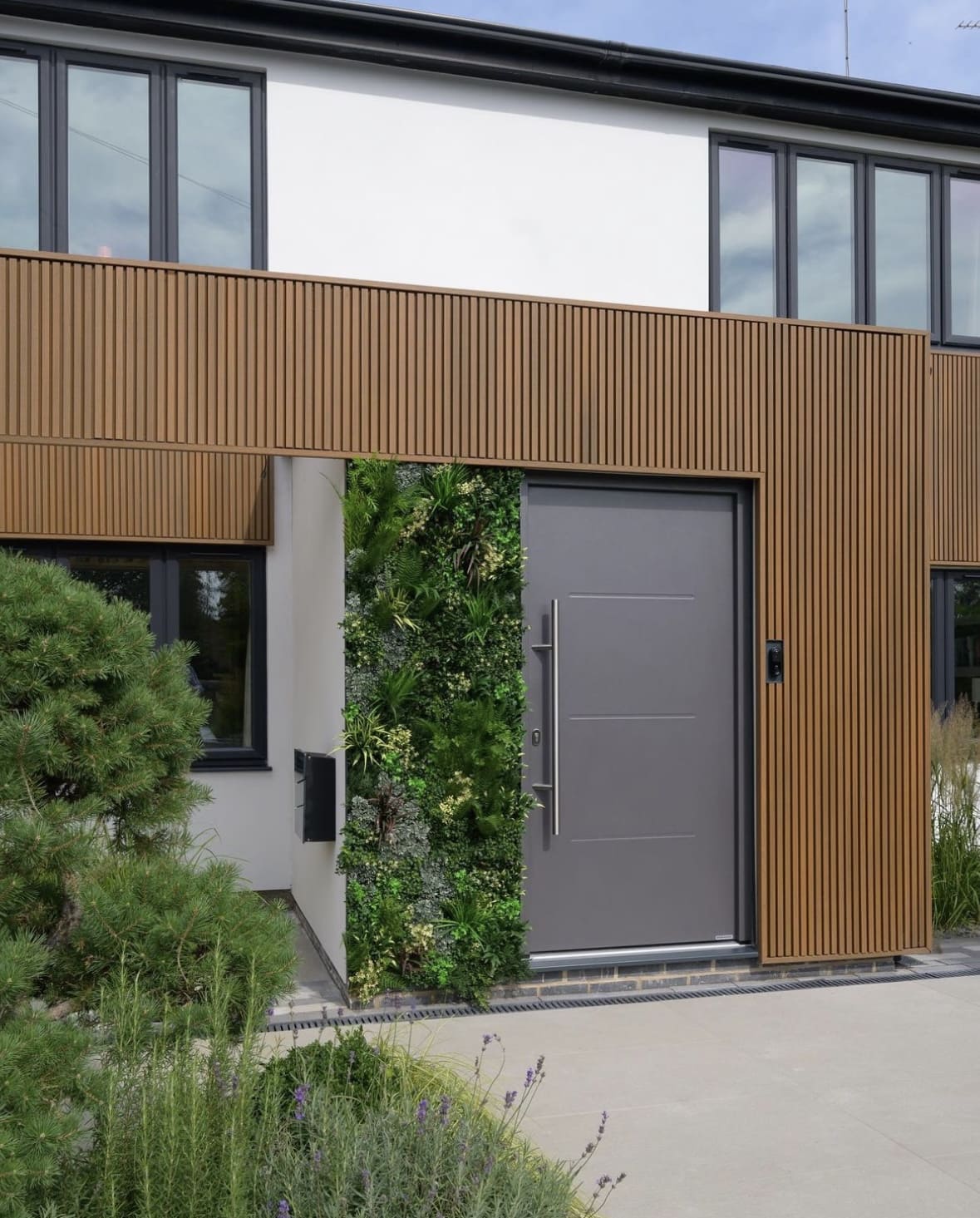 Ecoscape Forma Slatted Cladding Spiced Oak